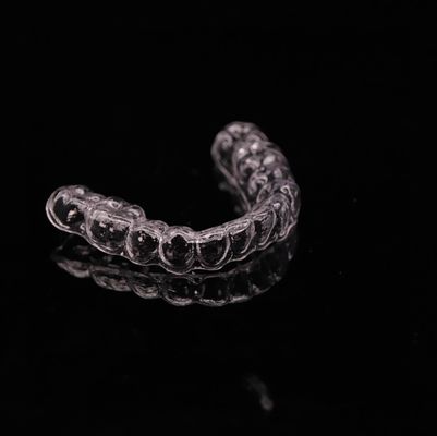 Höchste Ästhetik Ortho-Halter Ortho-Zahn-Halter nahezu unsichtbar Mittlerer Komfort