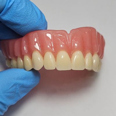 Dentsply Lucitone 199 Acryl-Zahnersatz für einen natürlichen Aussehen